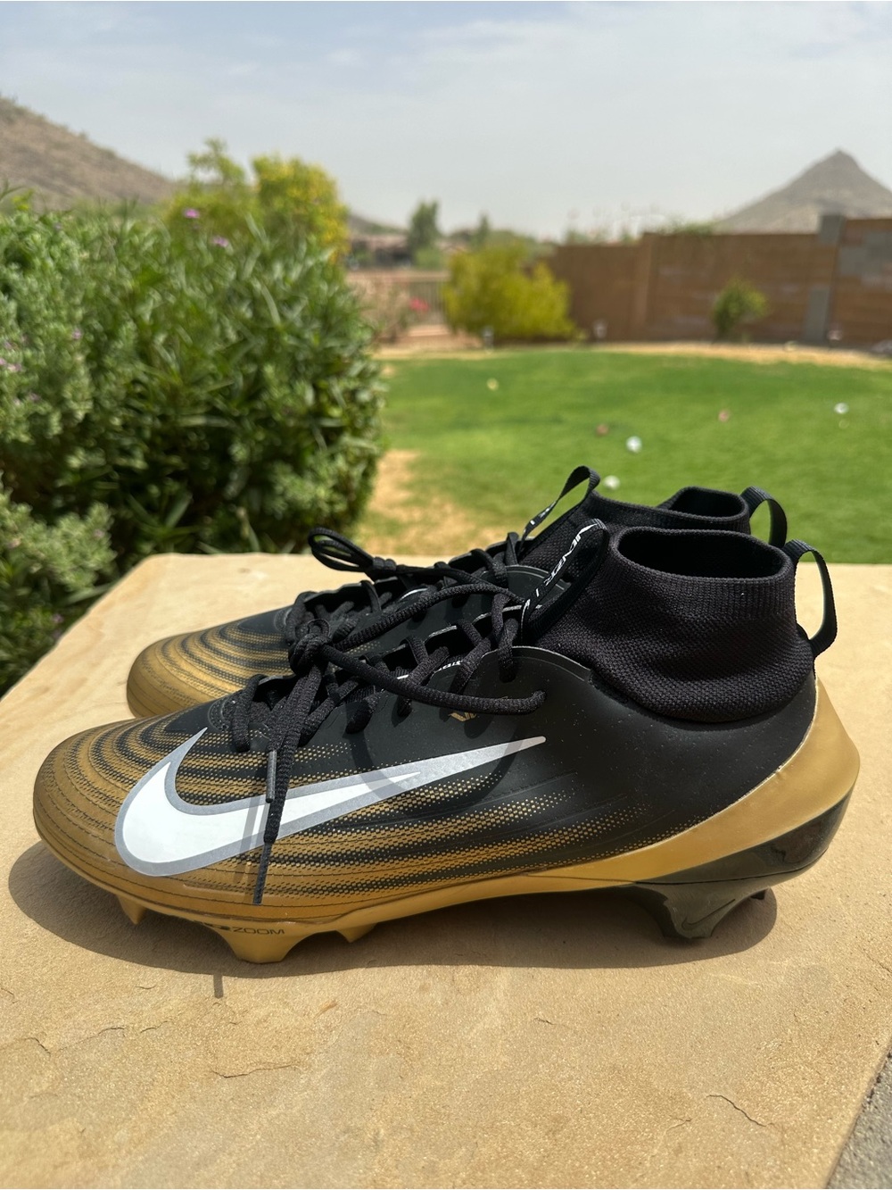 Nike Zoom Air Vapor Pro 1 Football Cleat Black Gold FB3298-003 Sizes 12-14